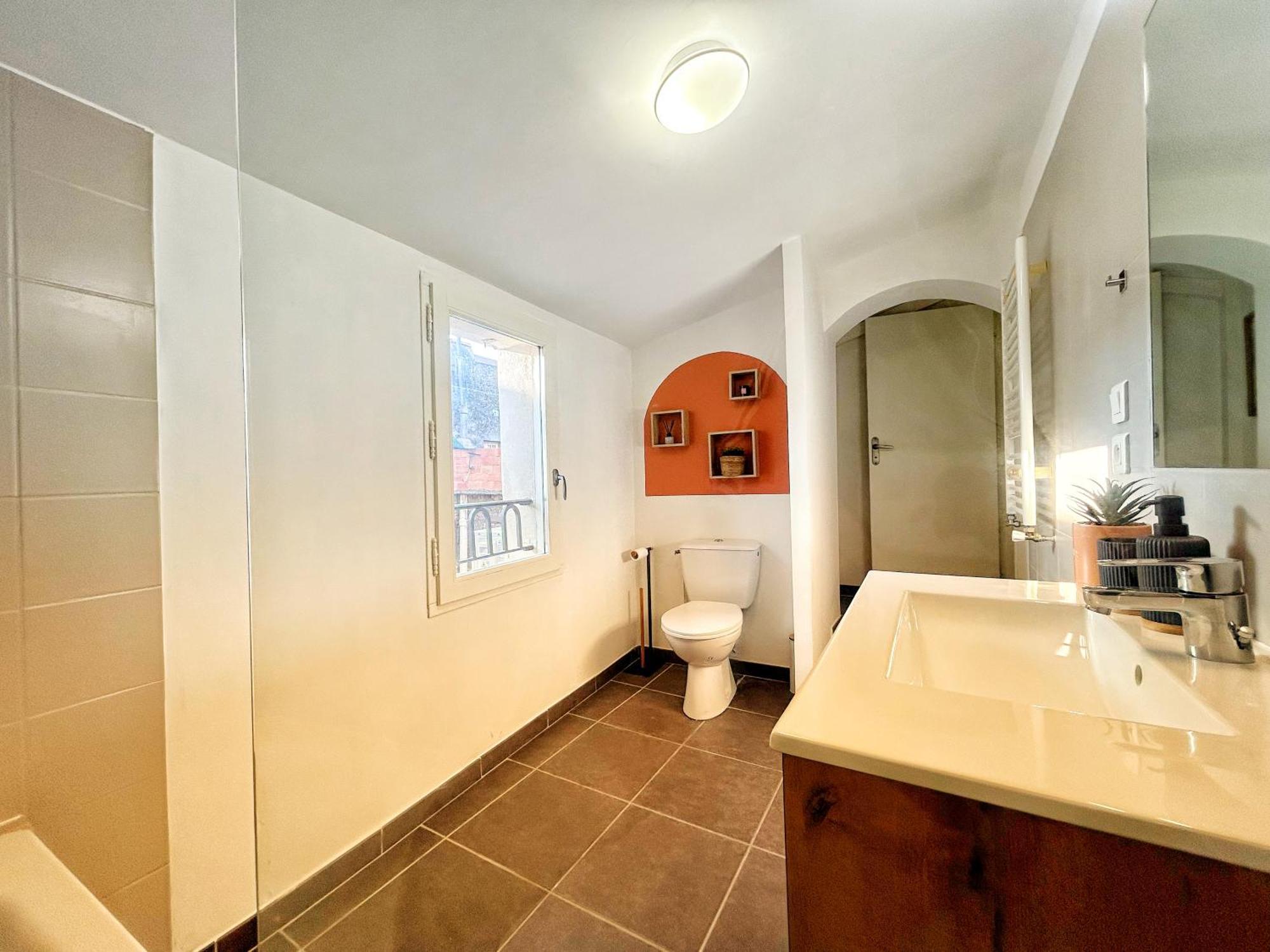 Terracotta Tranquility Apartment Арл Екстериор снимка